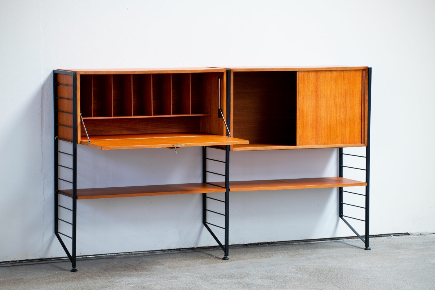Library / Scandinavian Wall unit in teak 1960