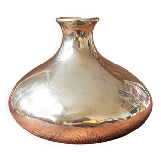 Vase soliflore en laiton