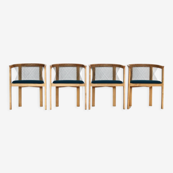 Set of 4 "String" chairs by Tranekaer