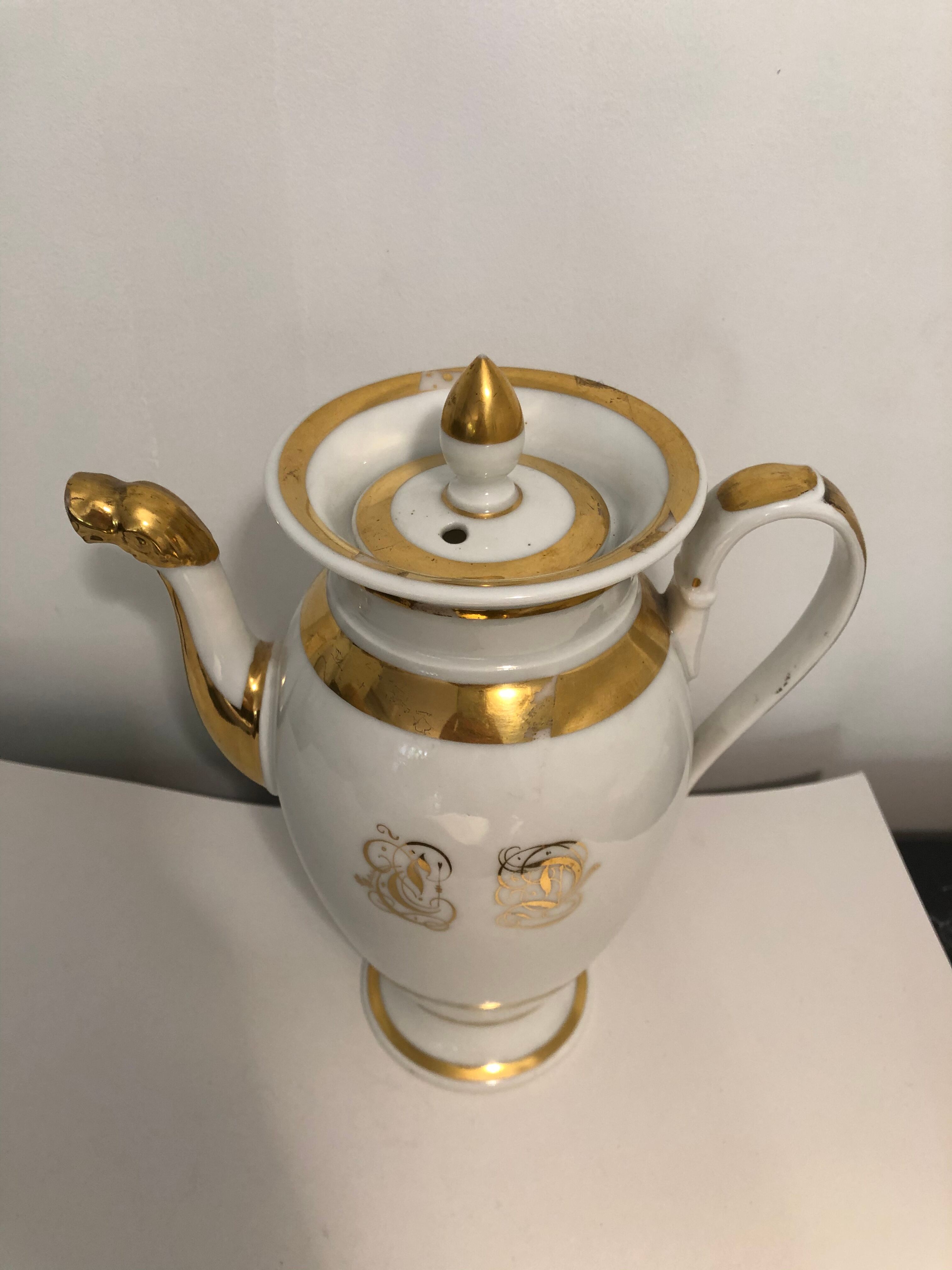 Porcelain coffee maker of old Paris