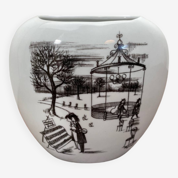 Stanislas Nancy porcelain vase for Peynet