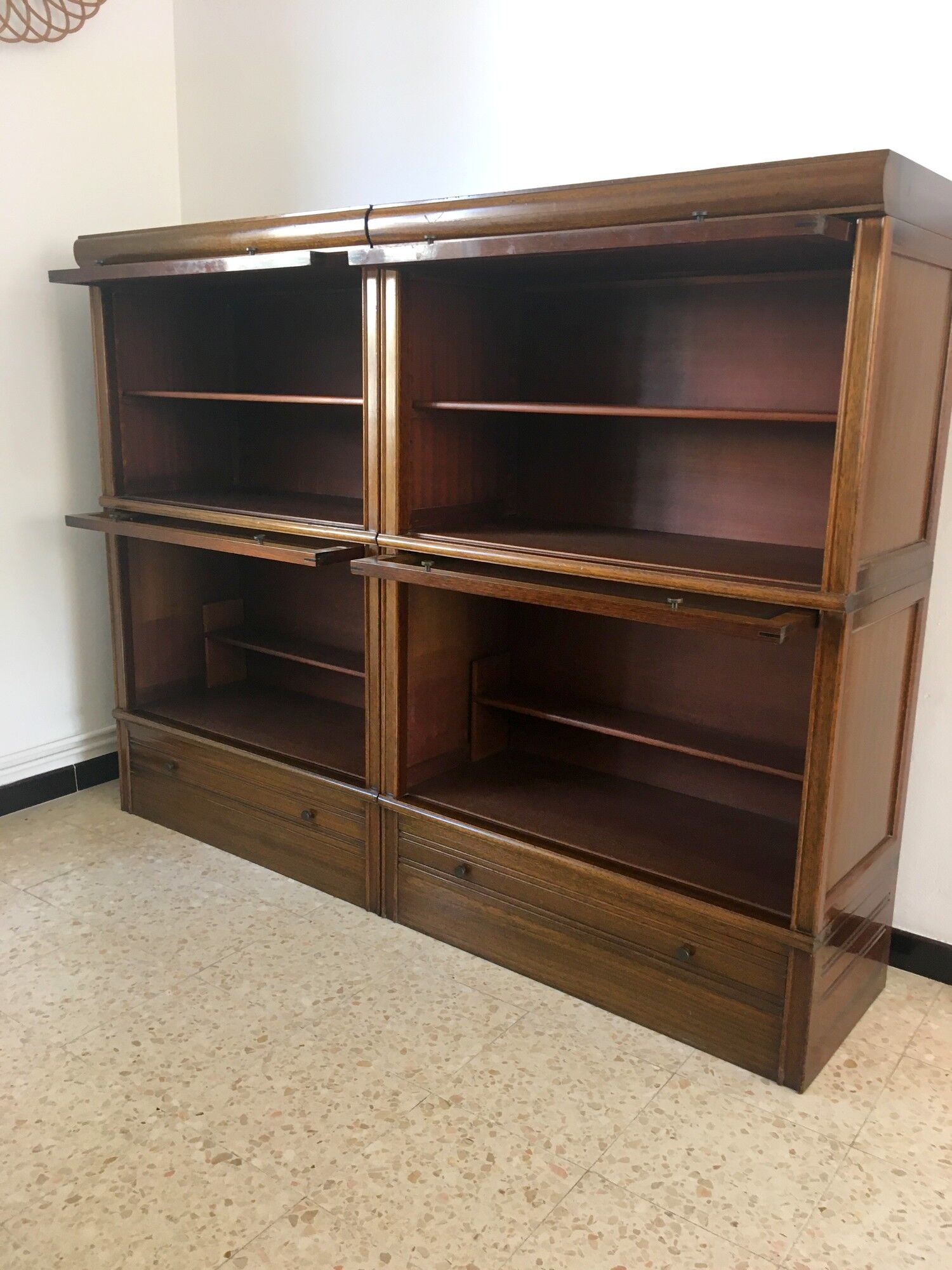 Vintage MD Library 50s