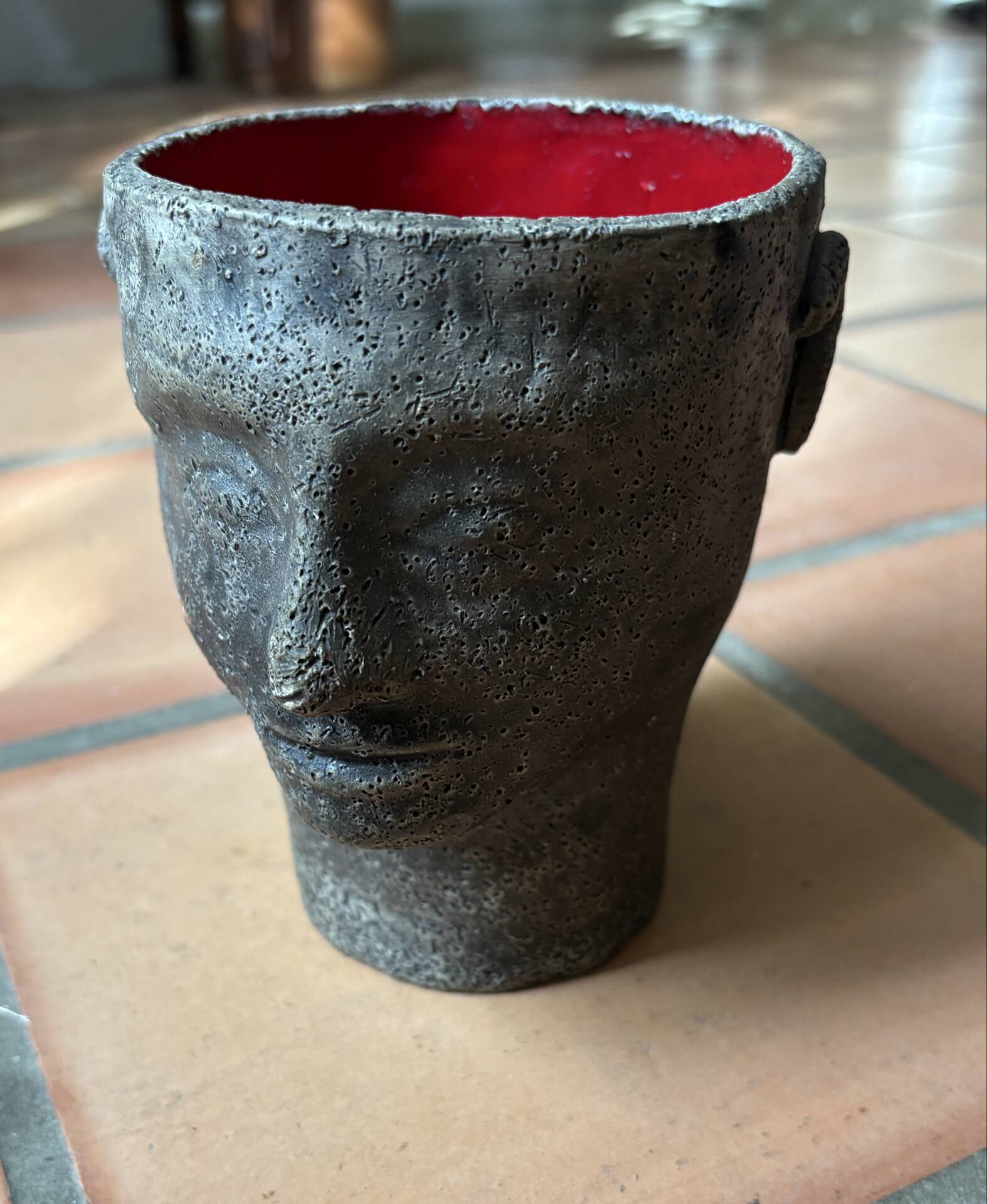 Beautiful anthropomorphic ceramic signed by Francis TRIAY.