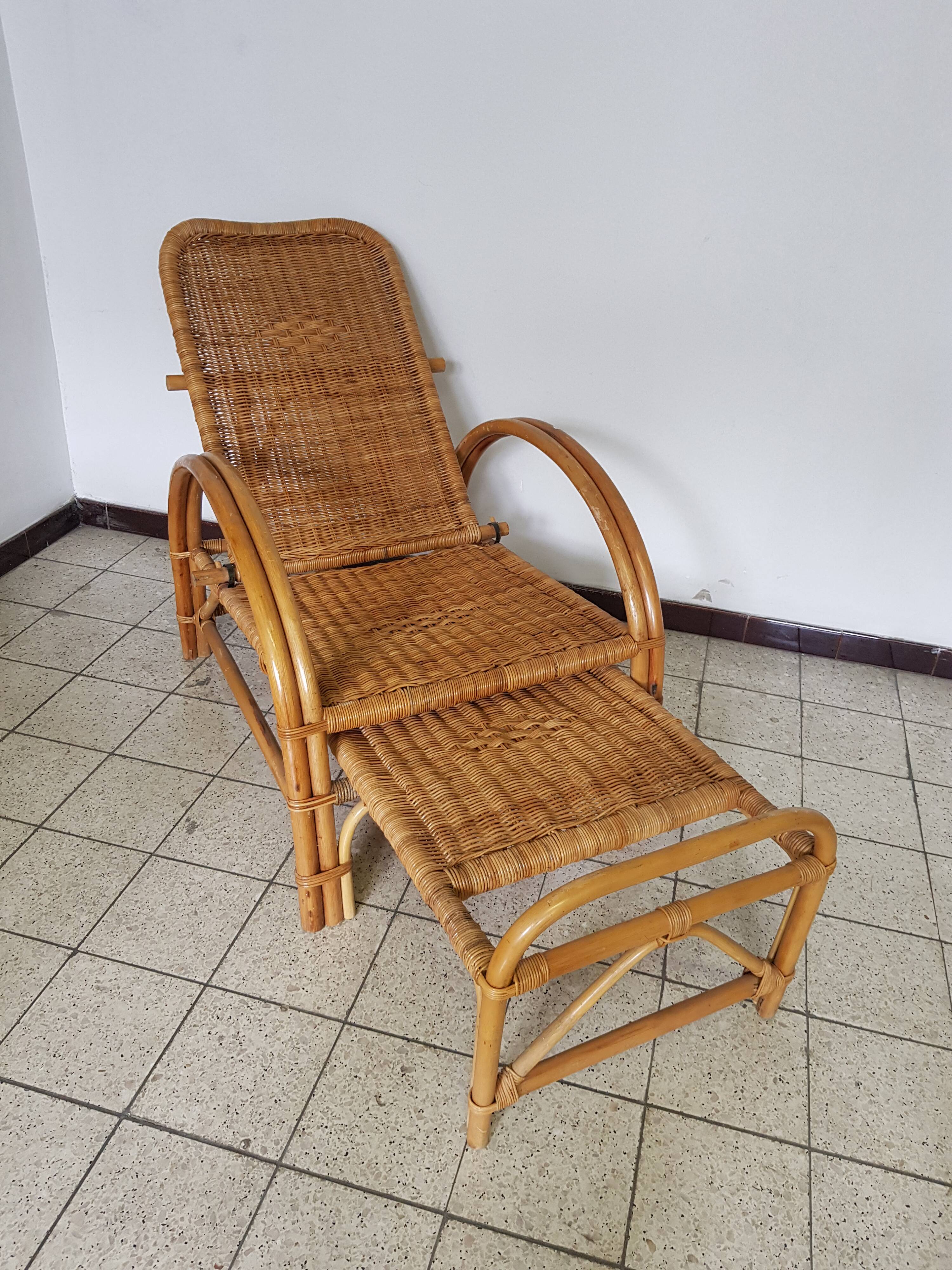 Bamboo sunbed