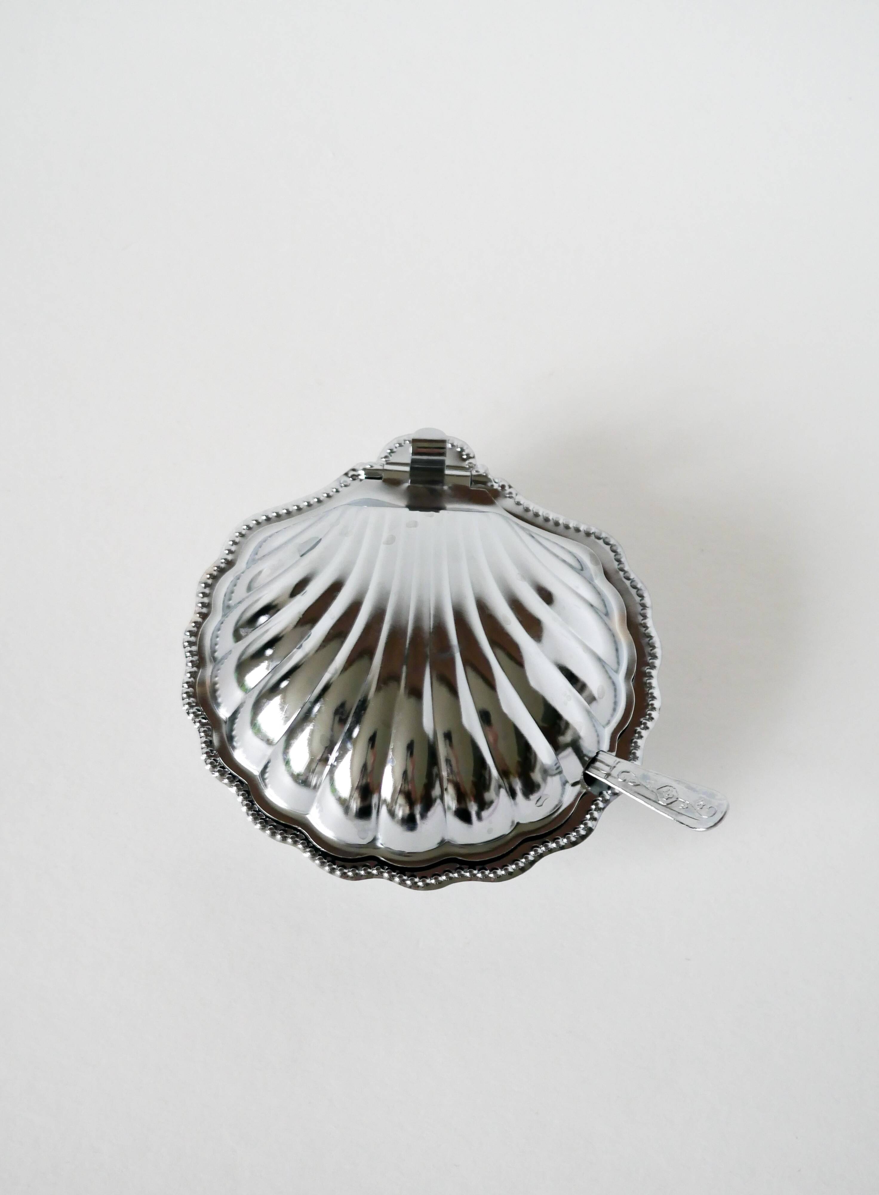 Shell butter dish in stainless steel and blue glass, with butter dish, 1970