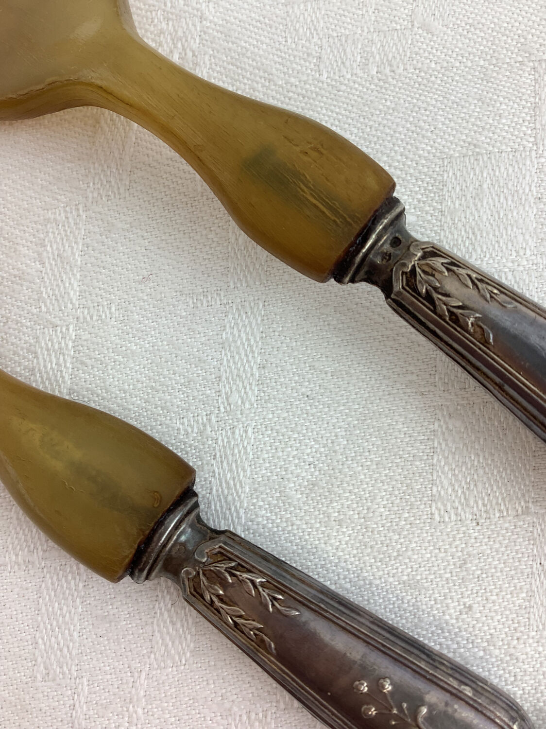 Old salad servers in filled silver and horn