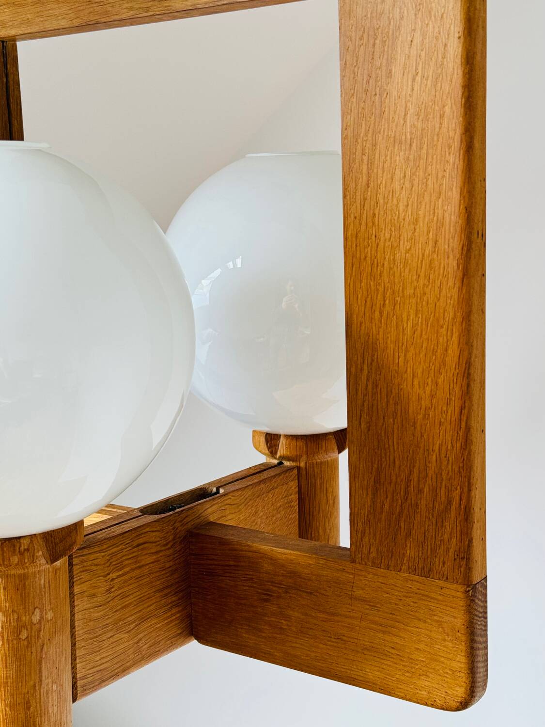 Mérignies Guillerme and Chambron ceiling light