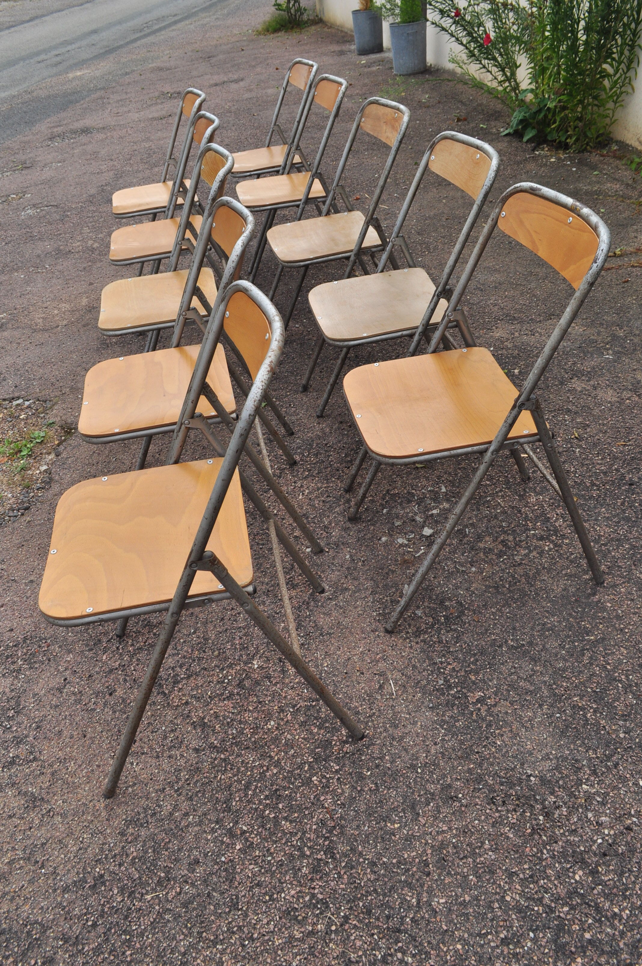 Set of folding chairs