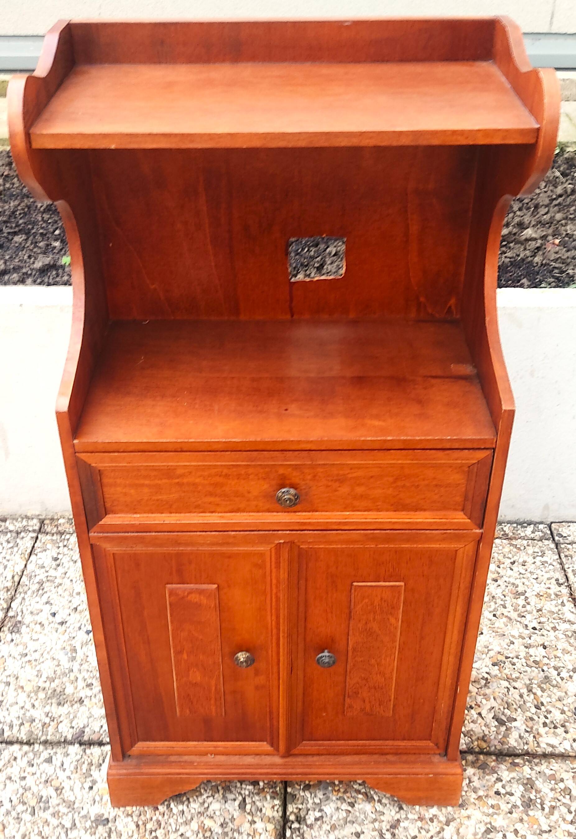 Cherry wood bedside table, Louis-Philippe style