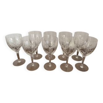 Aperitif/digestive glasses in vintage chiseled crystal 9 pieces