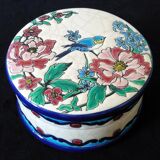 Bonbonnière, ceramic enamels from LONGWY with décor referenced by Maurice CHEVALLIER, model AUBADE!