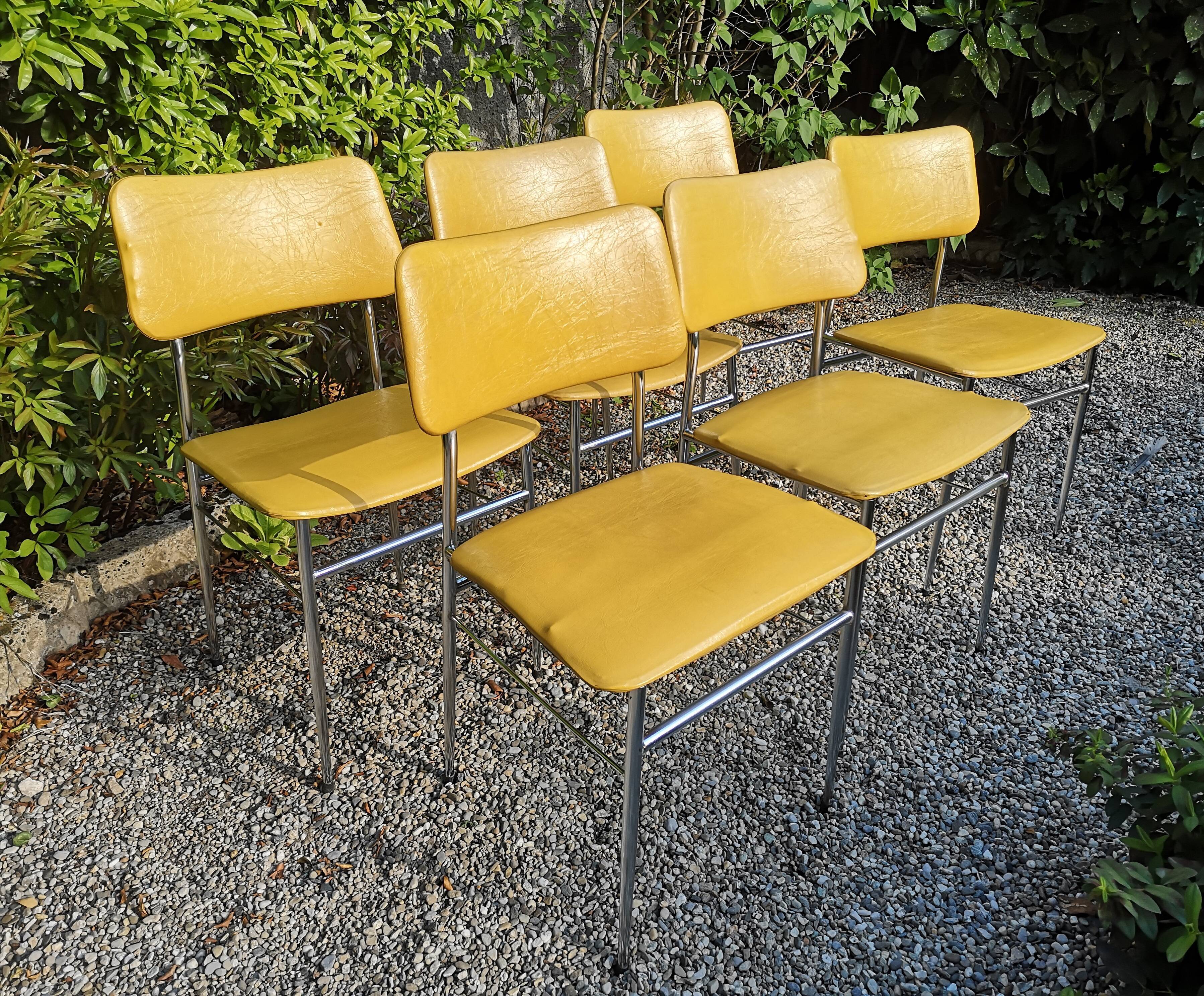 Series of six vintage chairs Soudexvinyl