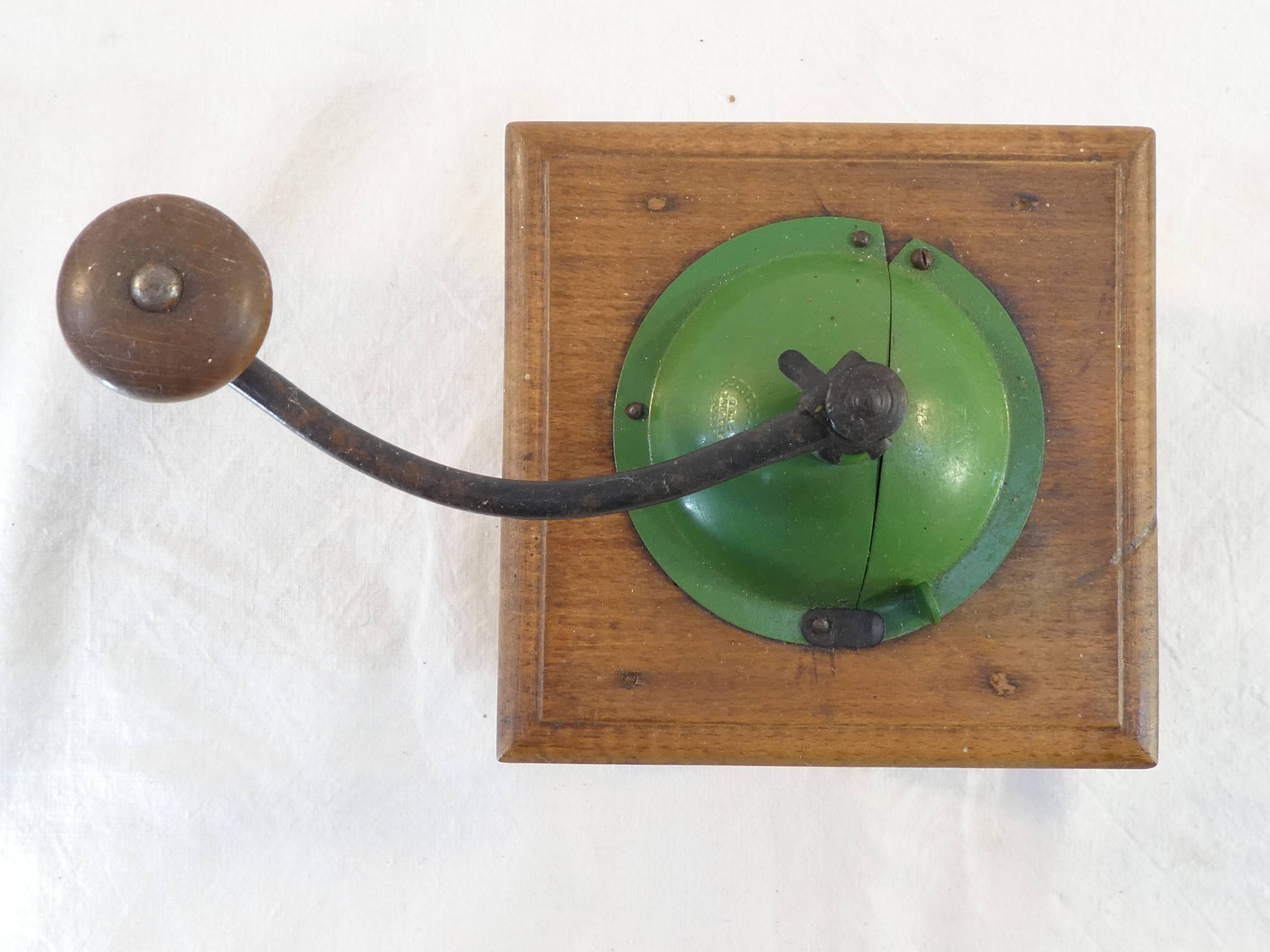 Coffee mill peugeot freres valentigney doubs