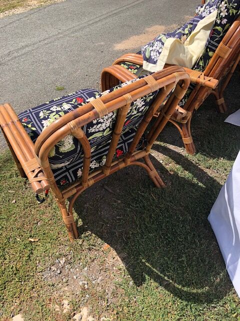 Set in vintage rattan sofa 3-seater seating and 2 seats