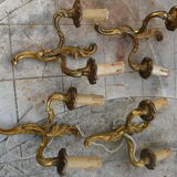Deux paires d’appliques en bronze