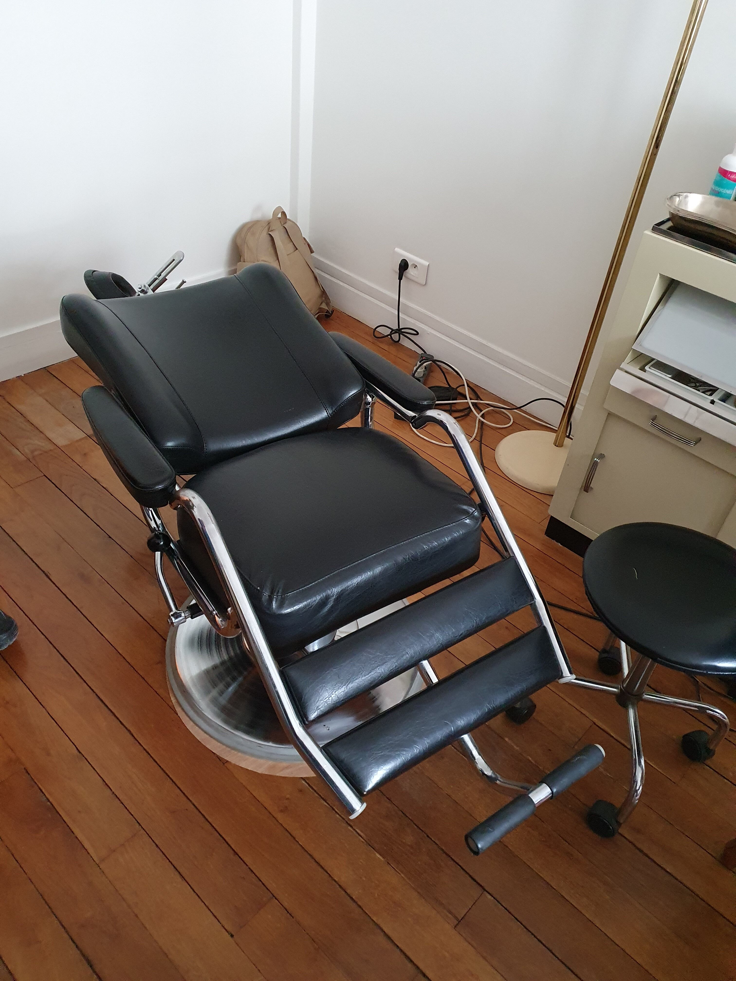 Doctor's chair