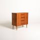 Commode en teck avec ferrules en laiton