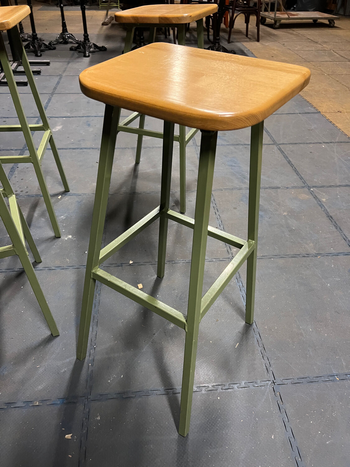 Set of 4 stools