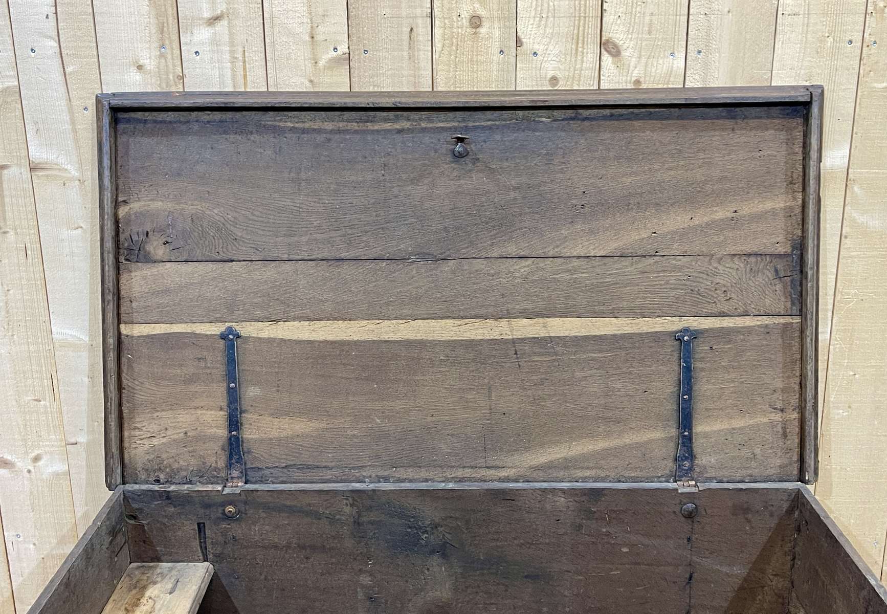 Chest of the seventeenth century in oak and fir