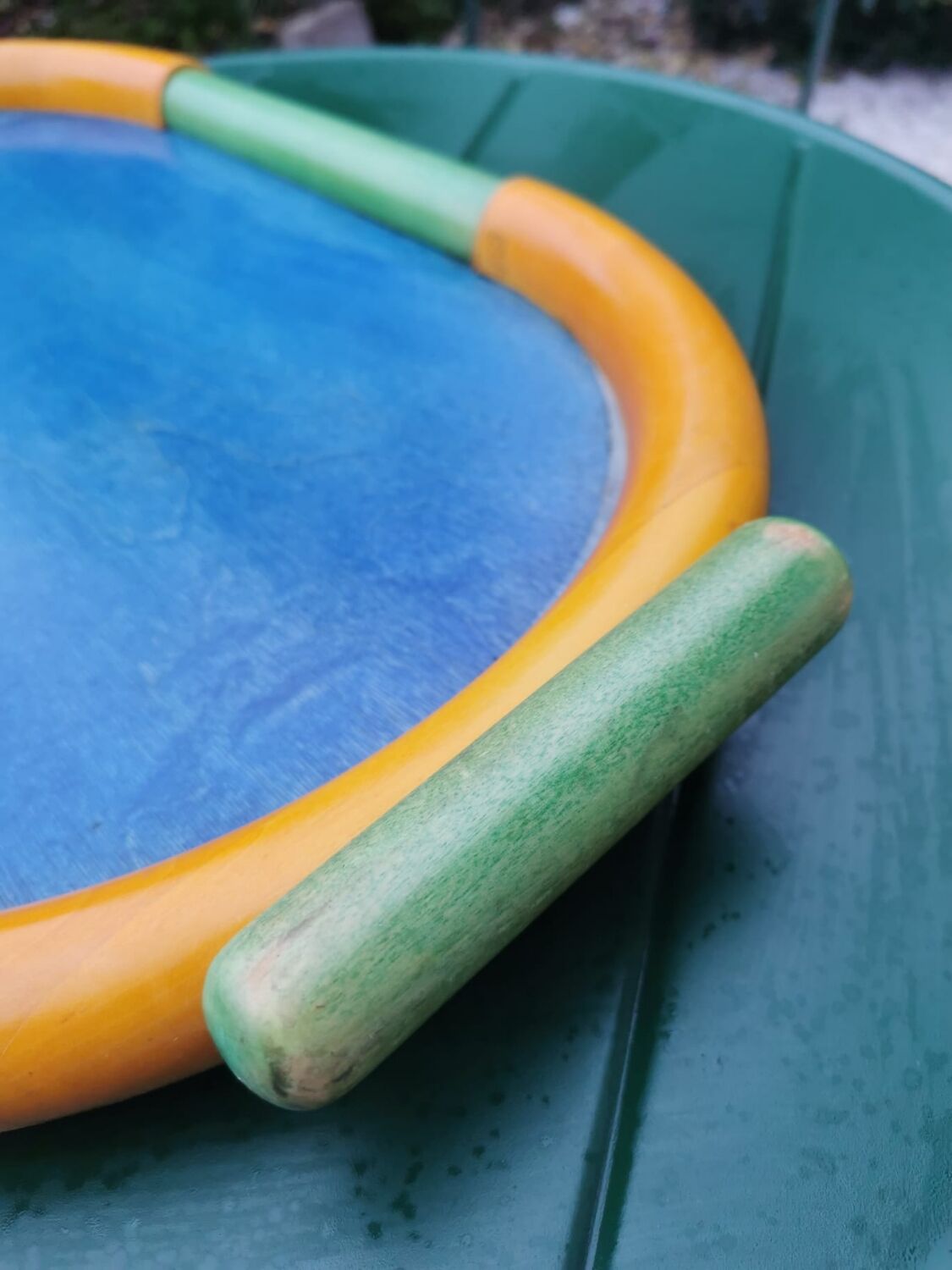 Wooden top Pietro Manzoni