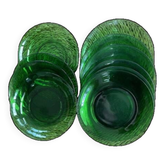 Set of Vereco plates in green glass.