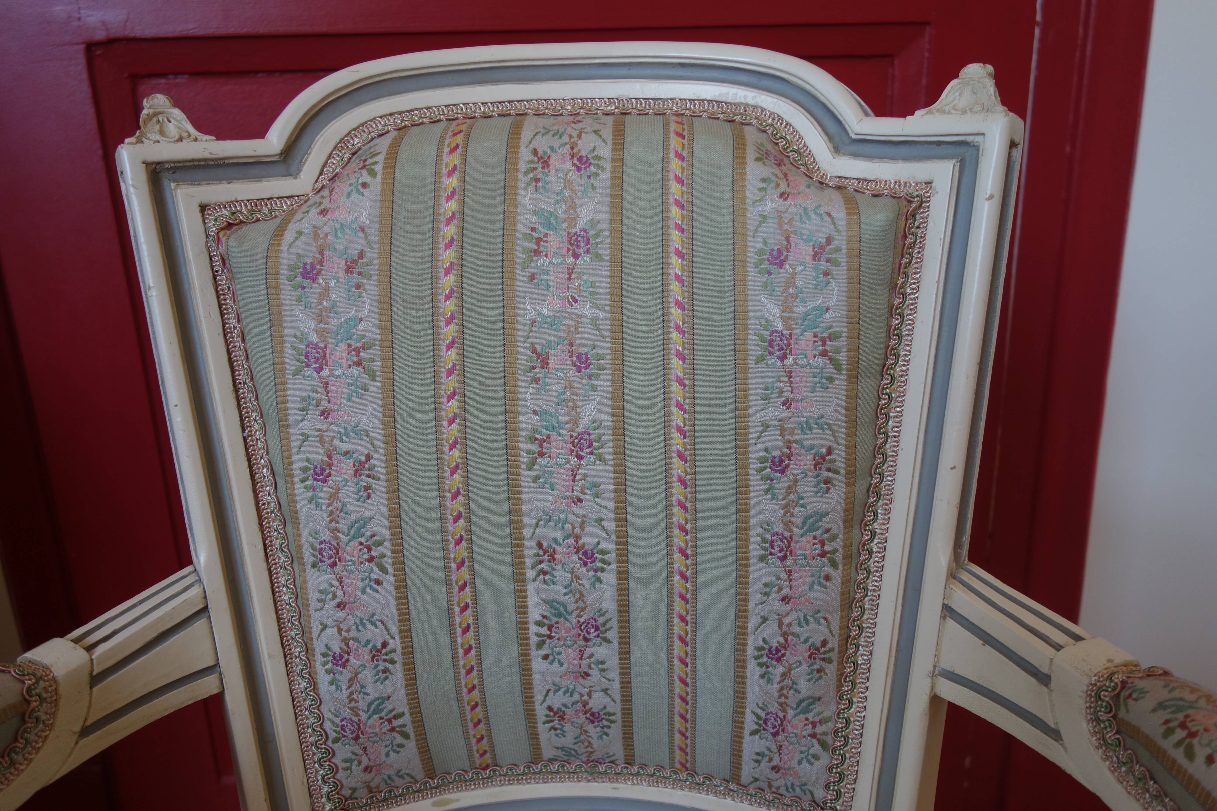 Old Louis XVI style child chair