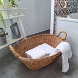 Wicker basket / basket