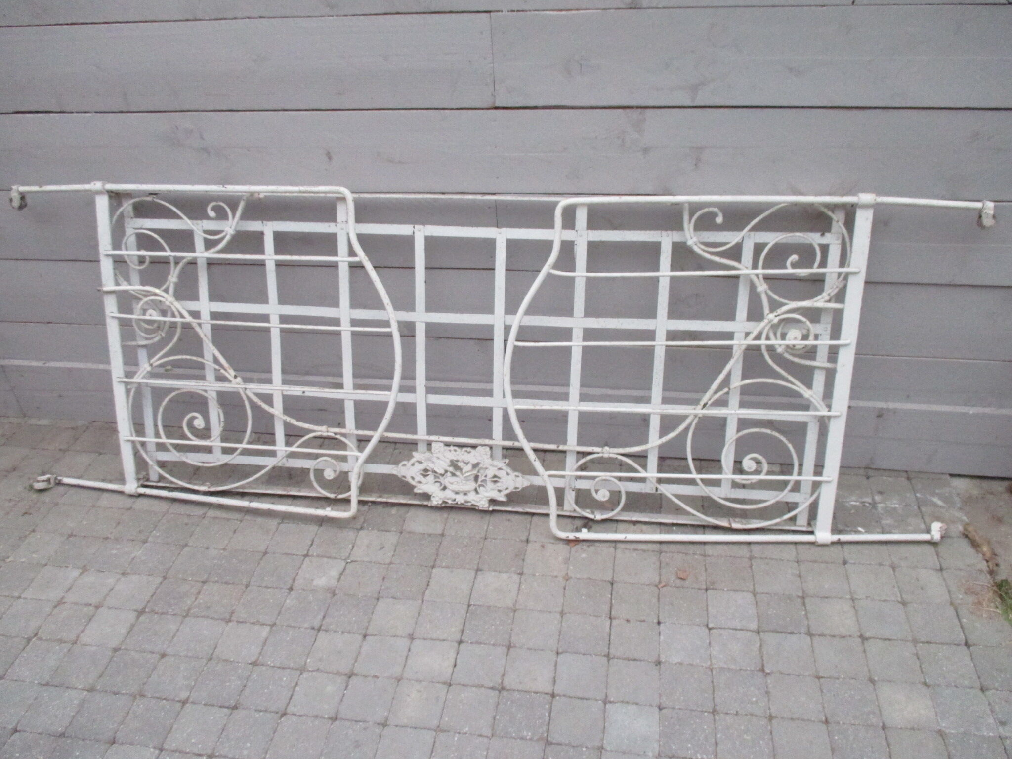 Folding wrought iron bed