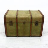 Travel trunk, 1930s