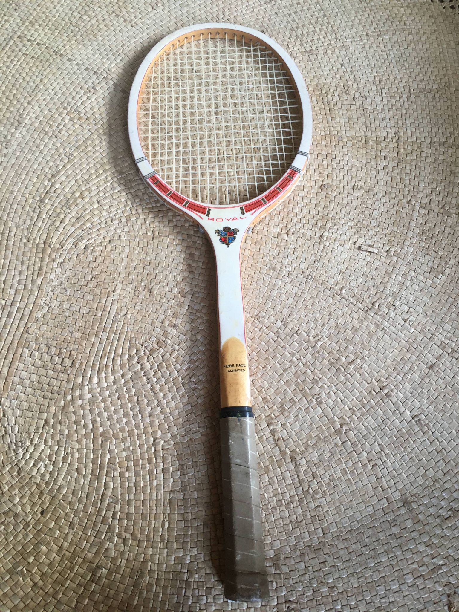 Tennis racket