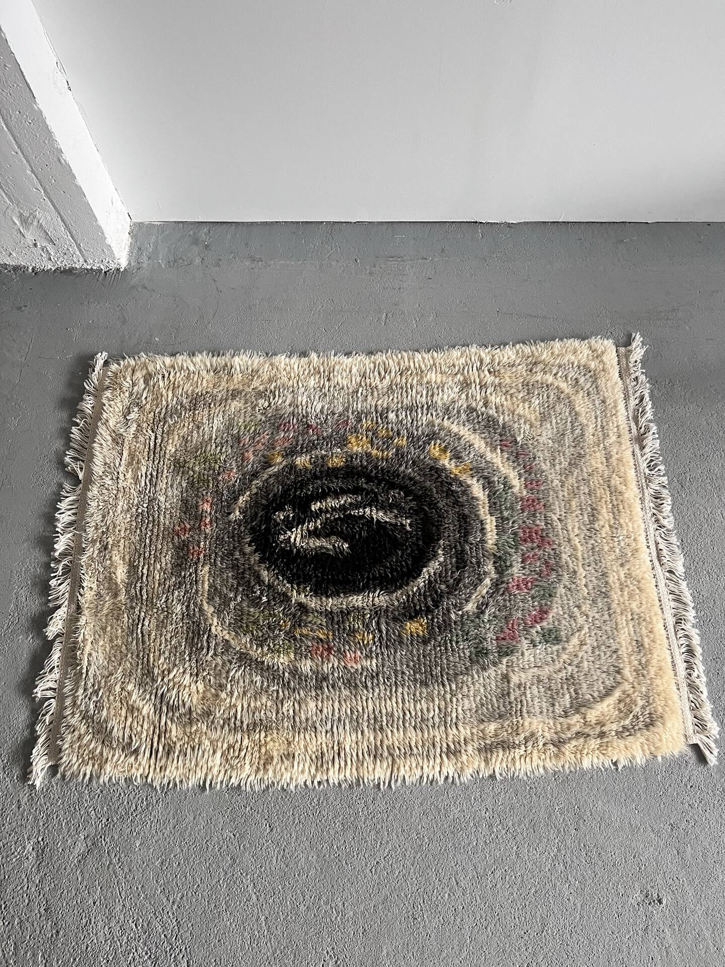Scandinavian Rya Rug, 100% Wool, Mid Century, 1970’s Sweden