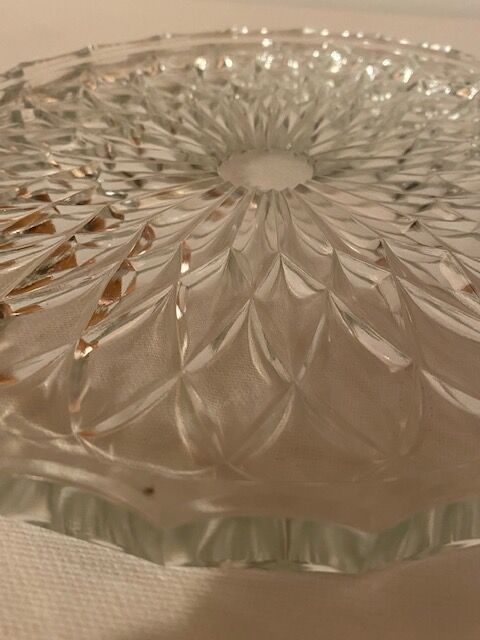 Set of one table mat and two crystal bottle bottoms