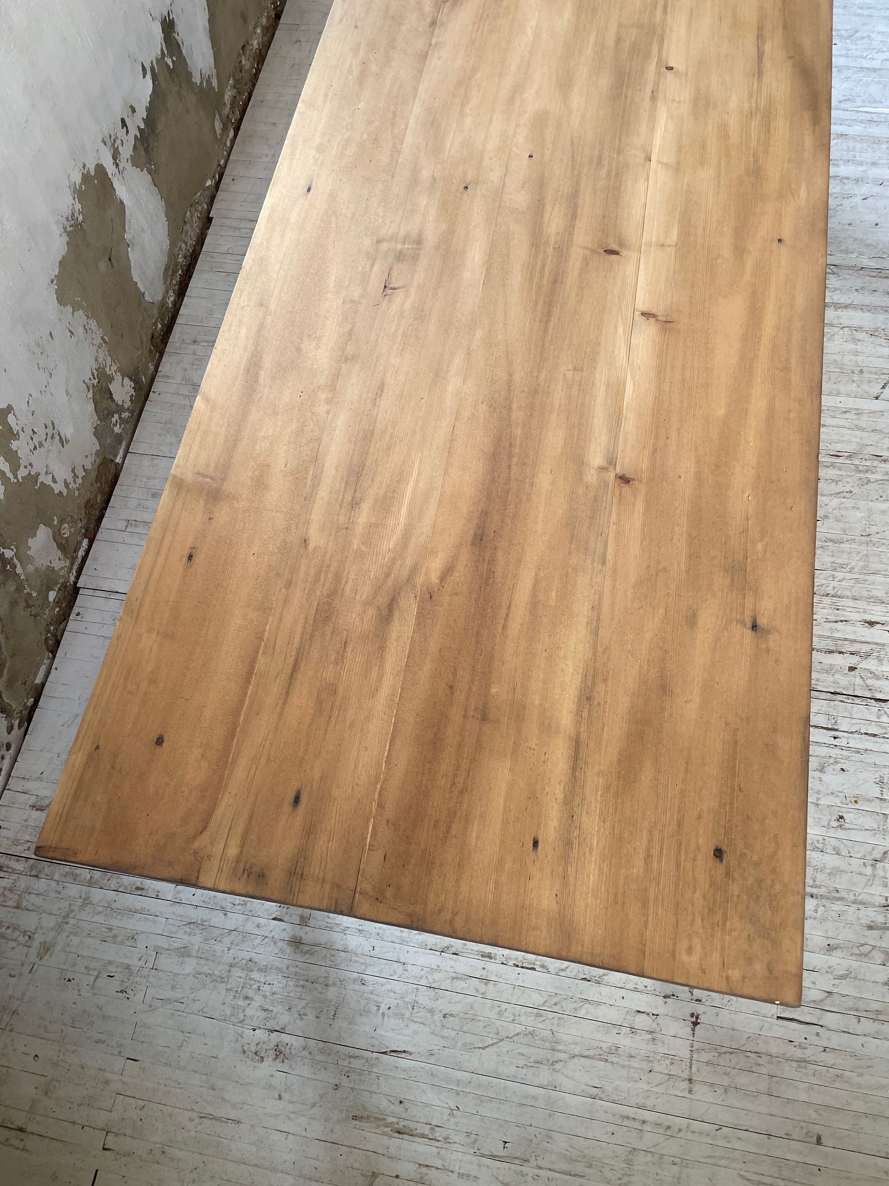 Farmhouse table 2m in pine