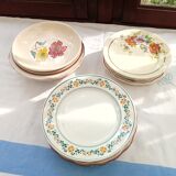 Assorted 18 old flower plates