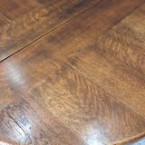 Table and 6 chairs in solid oak
