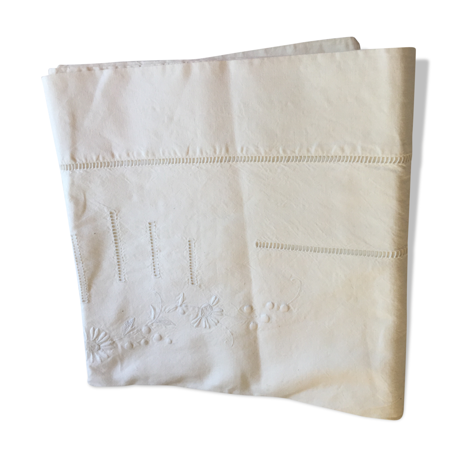 Drap brodé
