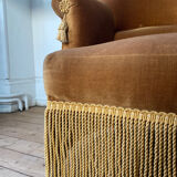 Toad armchair in golden velvet
