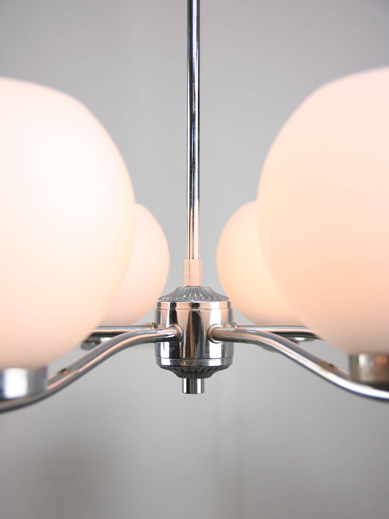 Lustre vintage en chrome et opaline, italie, 1970s