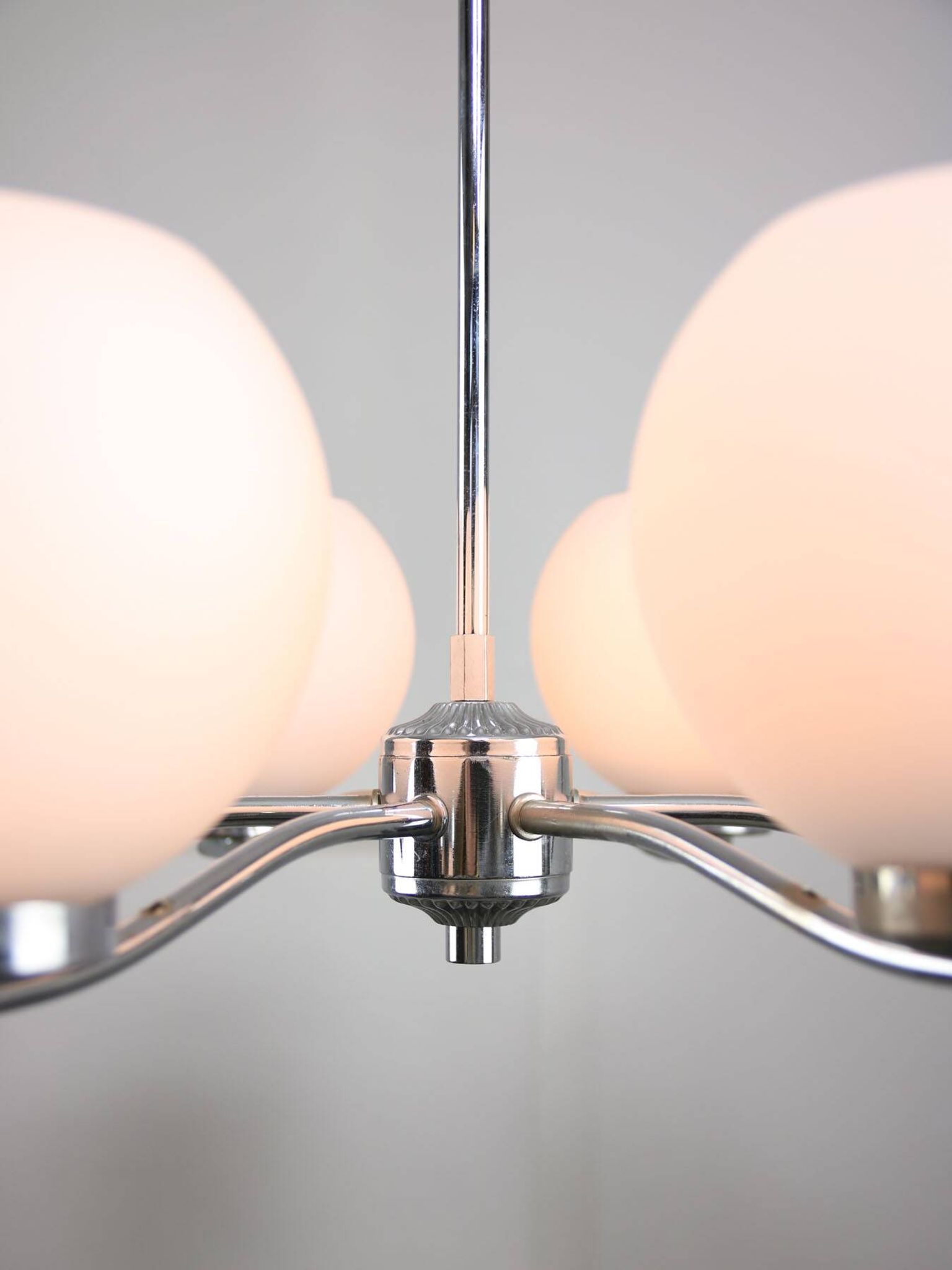 Lustre vintage en chrome et opaline, italie, 1970s