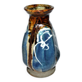 Vase ancien en céramique signé