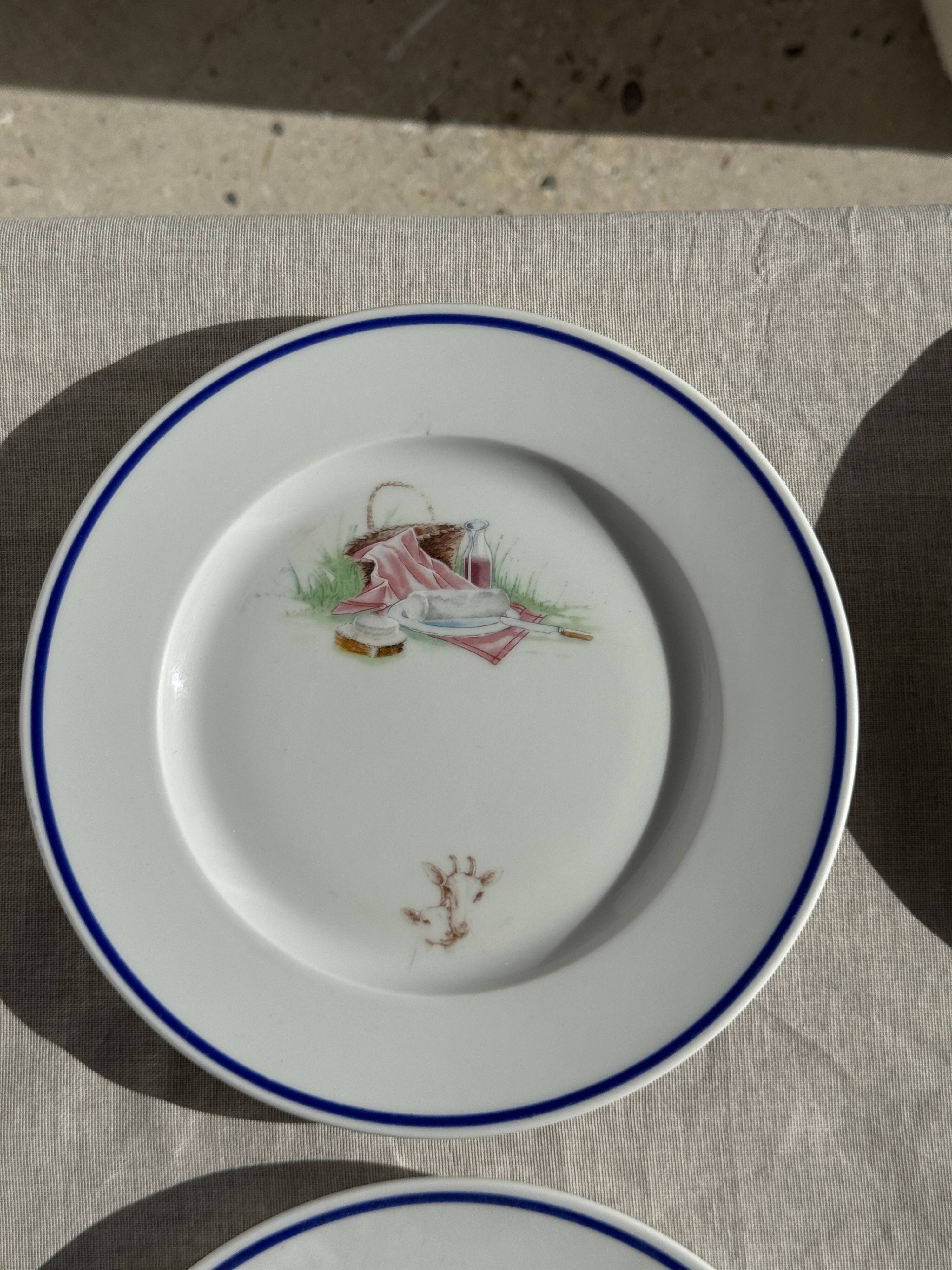 Set of 12 cheese plates France Chavroux 1990s D 21.5