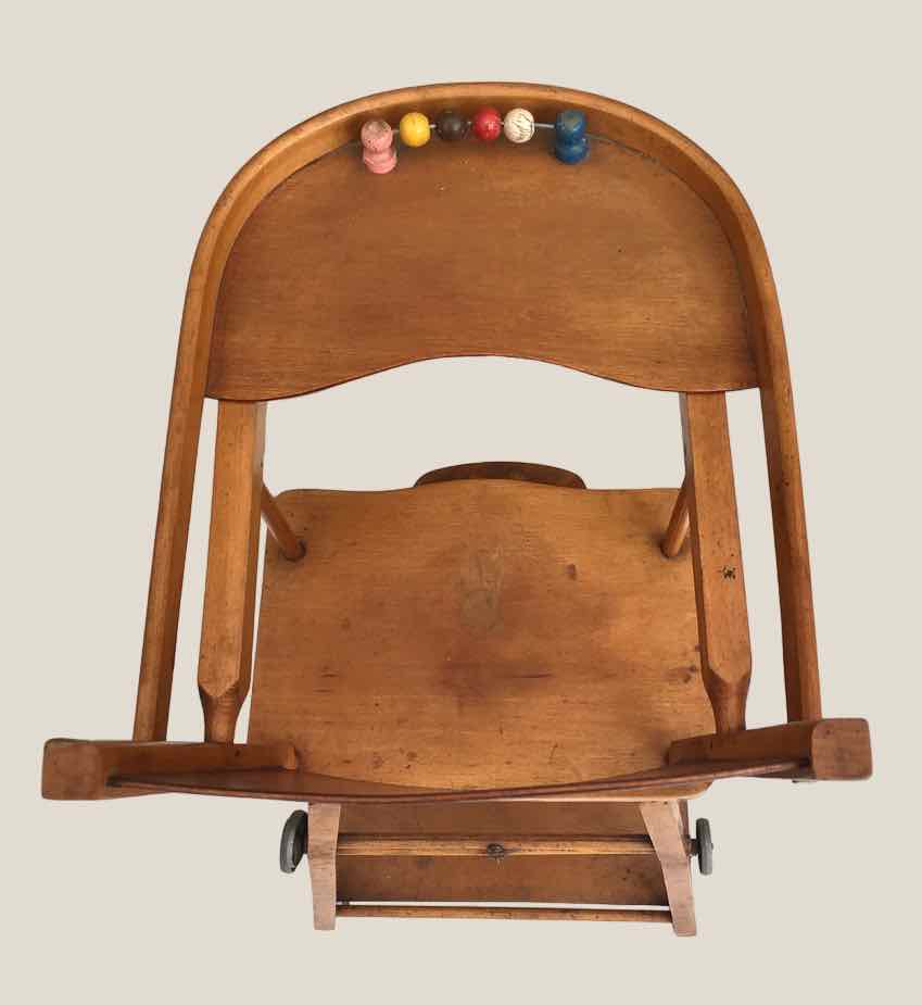 Bécassine doll high chair