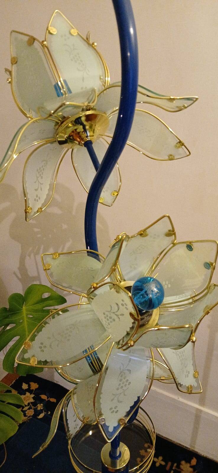 Vintage hollywood regency lotus lamp blue