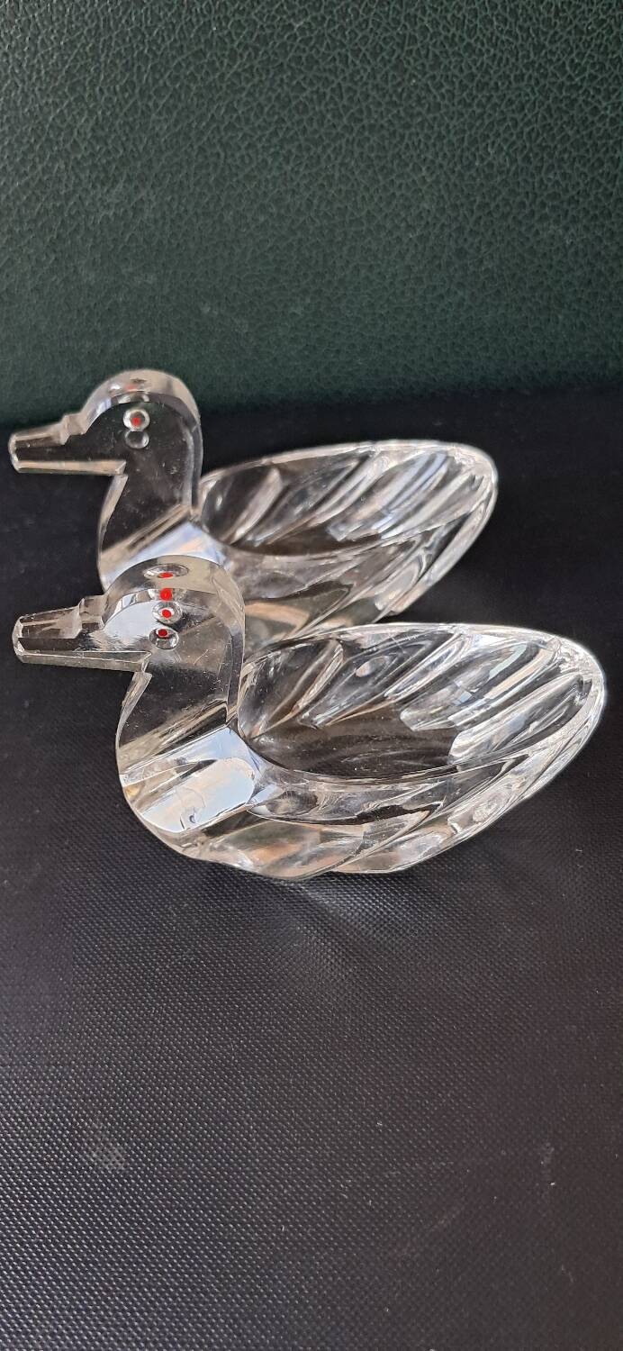 2 duck-shaped crystal salt cellars
