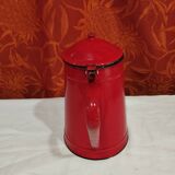Cafetière en tôle émaillée rouge