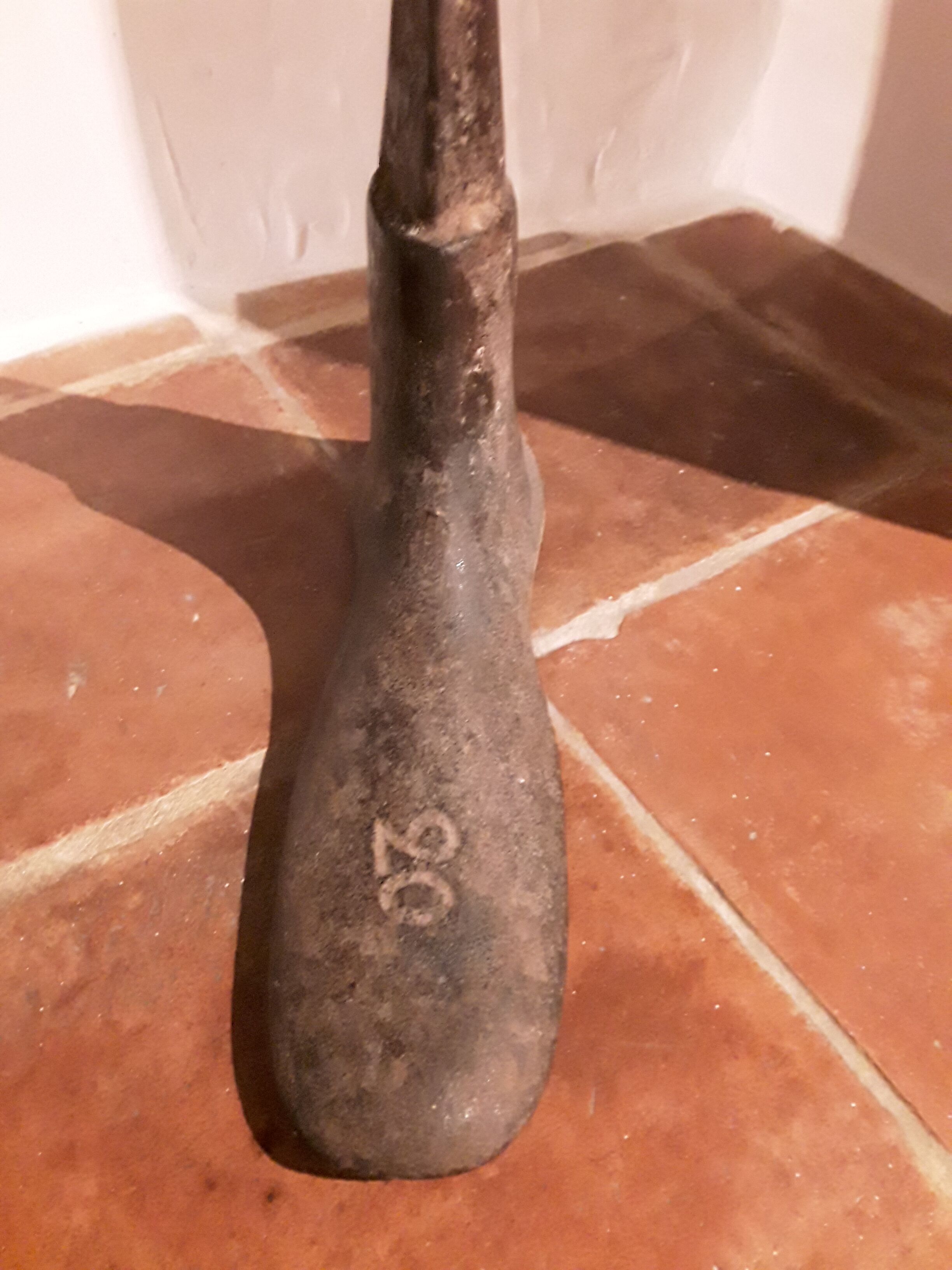 Cobbler's foot mould