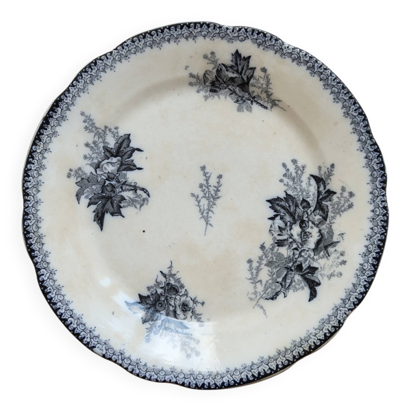 Assiette plate terre de fer Onnaing - Décor végétal bleu noir sur fond ivoi