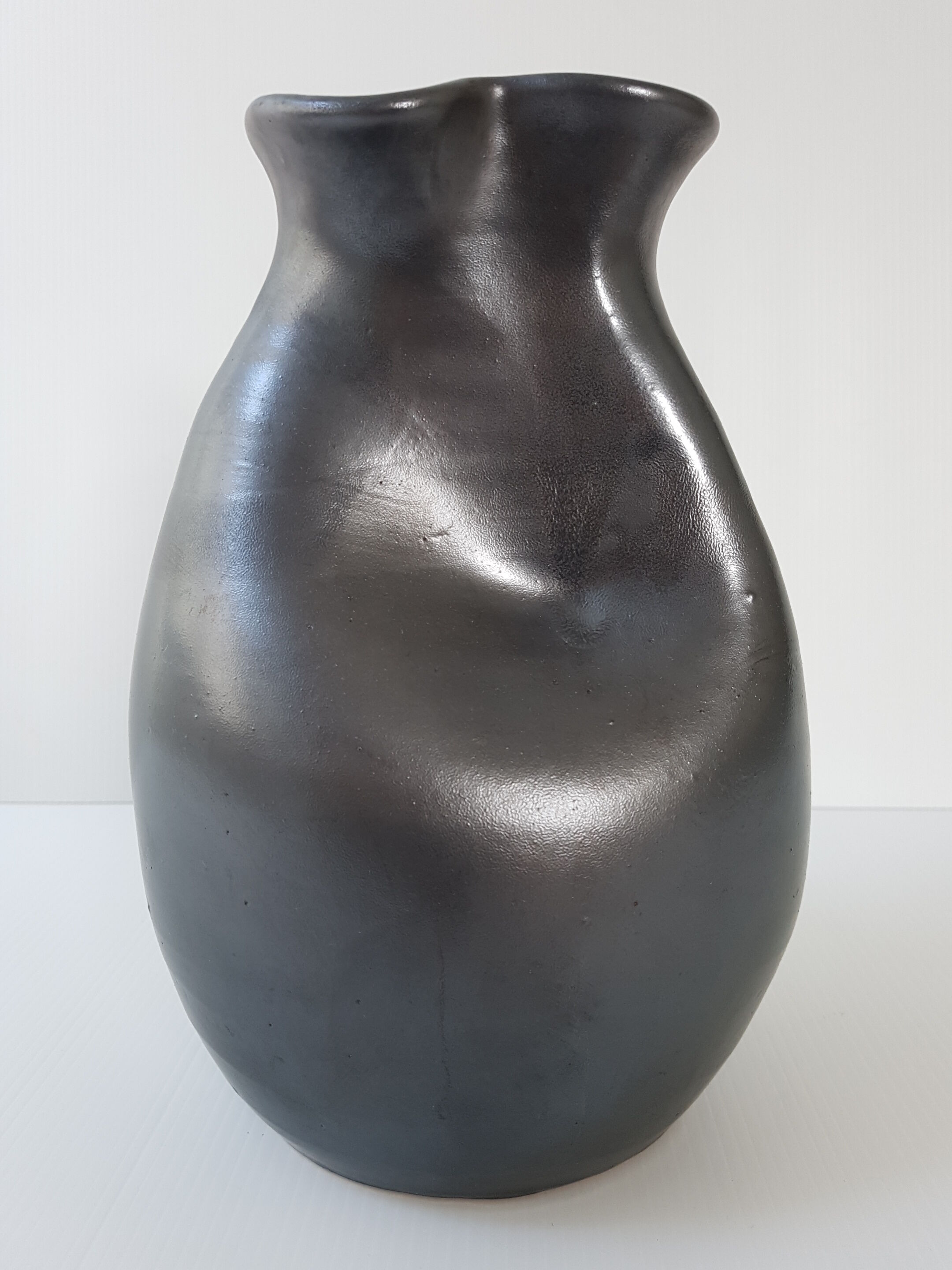 Thomas Buxo 1960 ceramic vase