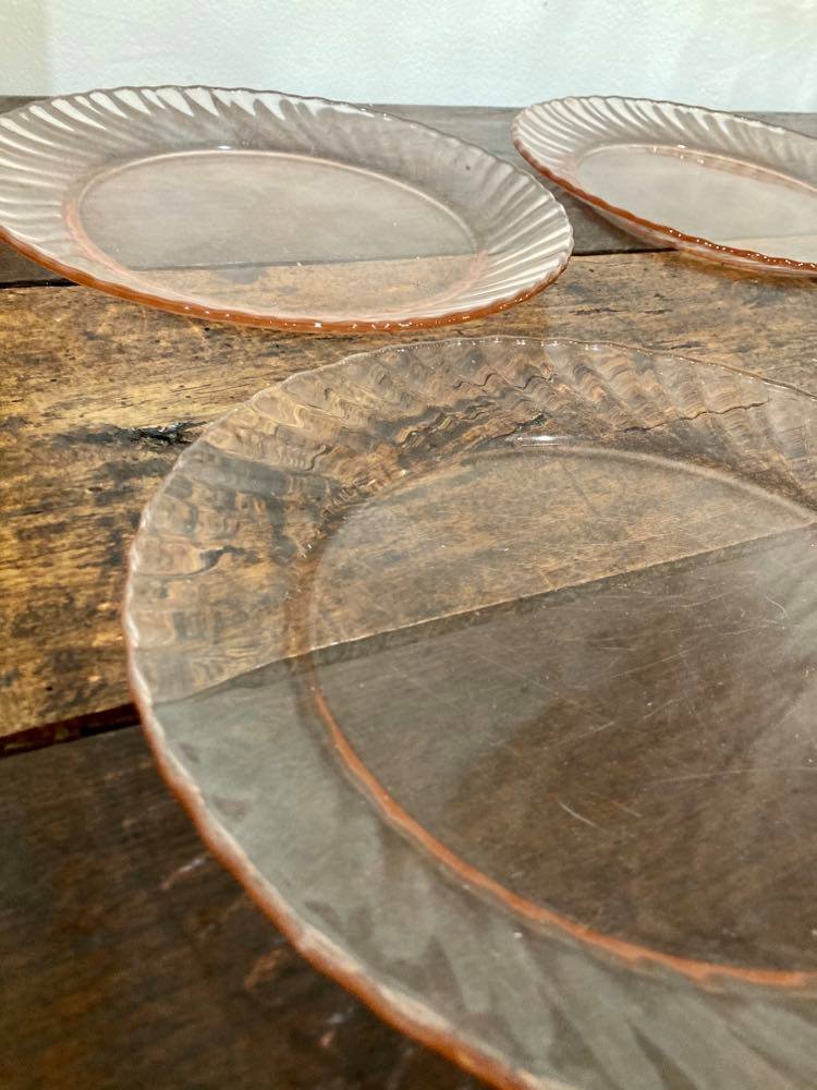 Lot 4 plates Arcoroc model Rosaline