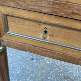 Louis XVI desk in solid wood and leather from the 20th century.